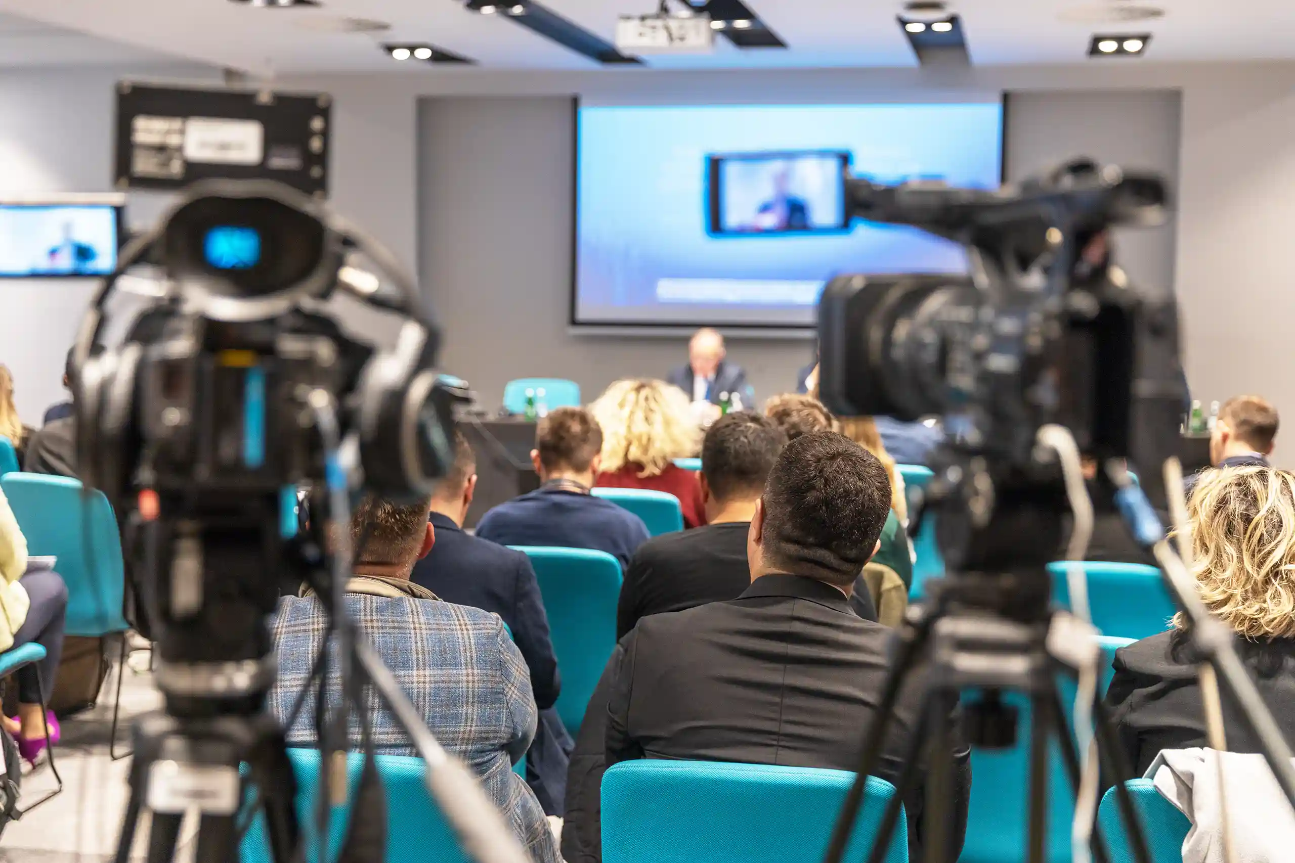 hybrid-virtual-event live and virtual event